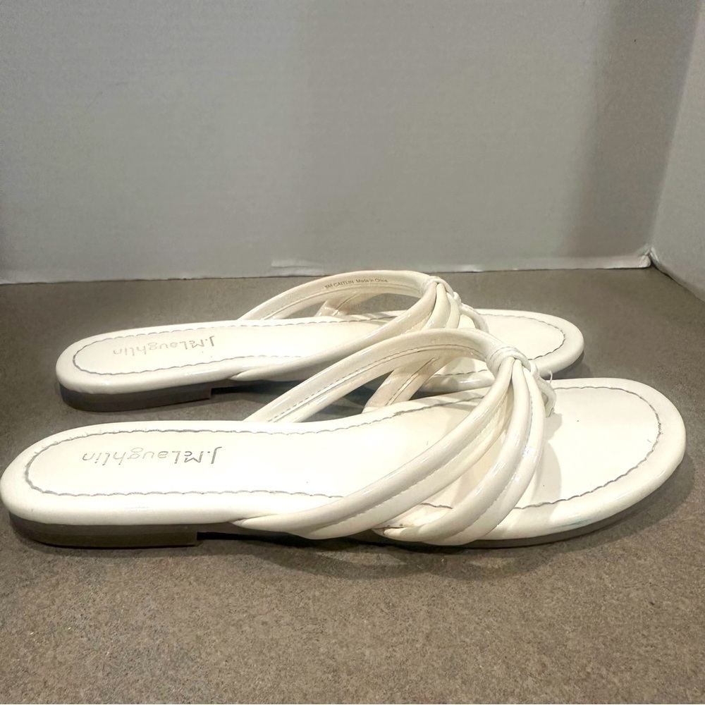 J. McLaughlin Caitlin White Patent Leather Flip Flops Slip On Sandals Thongs 8